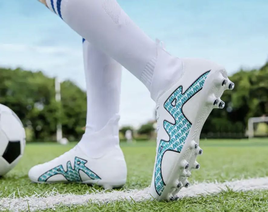 Buty piłkarskie korki lanki skarpetka unisex