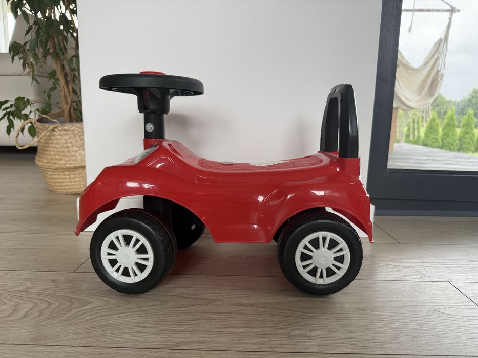 Jezdzik auto samochod