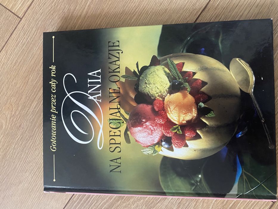 Książka kucharska przepisy dania na specjalne okazje