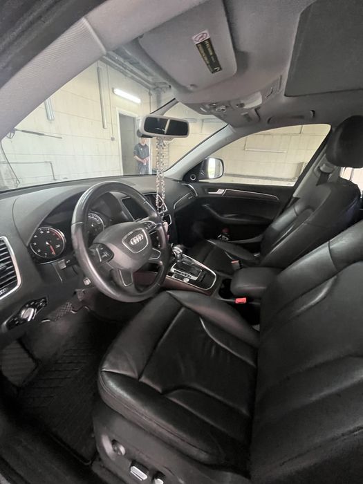Продам Audi Q5 2014