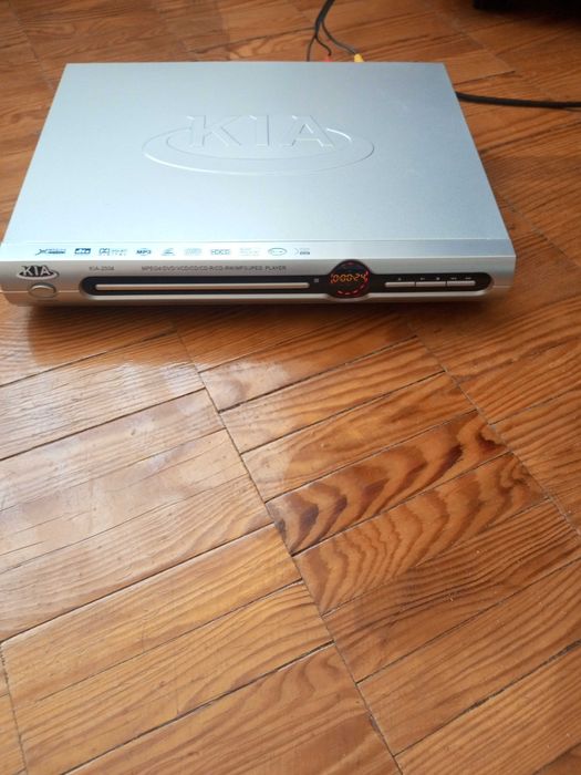 Продам  DVD-програвач KIA-2004