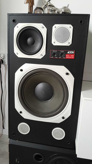 Zestaw głośnikowy kolumny Alton 110