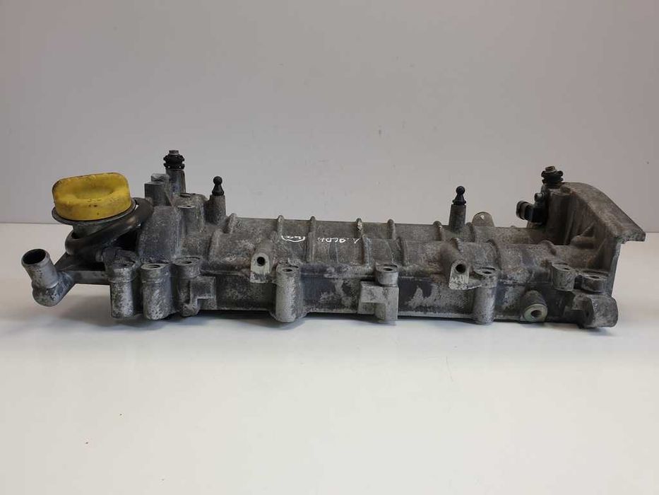 Крышка распредвалами OPEL ASTRA 1.9 ZAFIRA 1.9 CDTI Z19DTH VECTRA 1.9