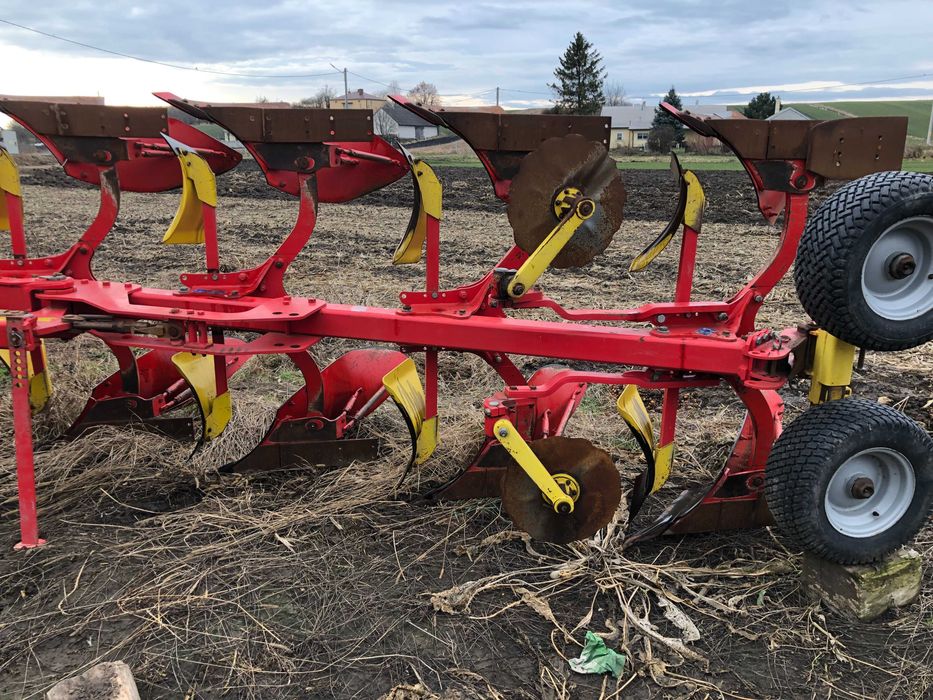 Pług obrotowy Pottinger 35S 4 skibowy