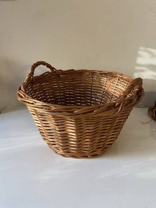 Kosz wiklinowy średnica ok. 31 cm, wysokość ok. 18 cm
