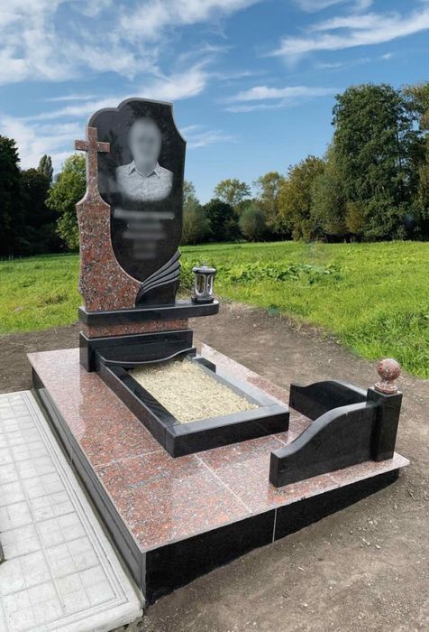 Пам'ятники з граніту, вироби з граніту будь-якої складності