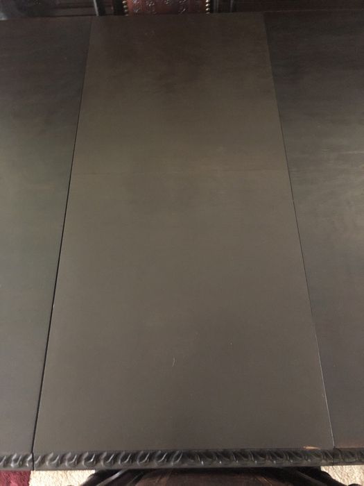 Solid extendable table with 6 chairs64739232581635124