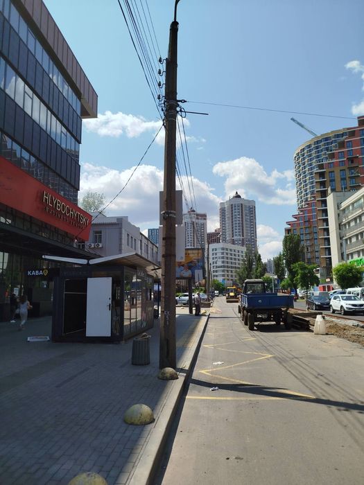 Здається зупинковий комплекс вул. Глибочицька 44 від ВЛАСНИКА 15м²