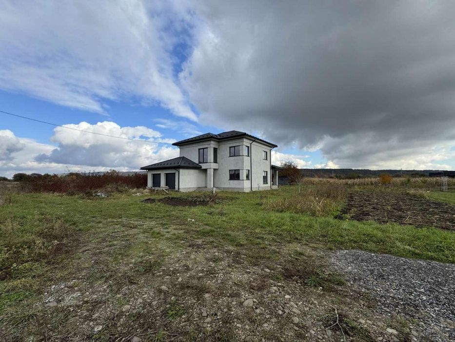 Продаж / Будинок / ур.Мимохід, Клузів