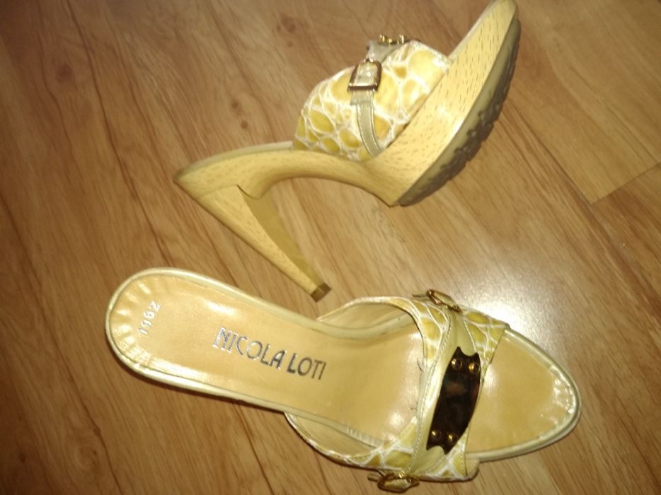 Klapki damskie 36 skórzane