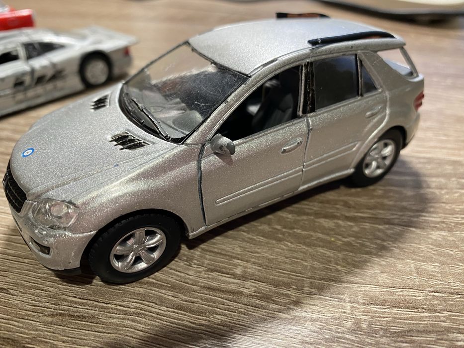 Металічні модельки лотом