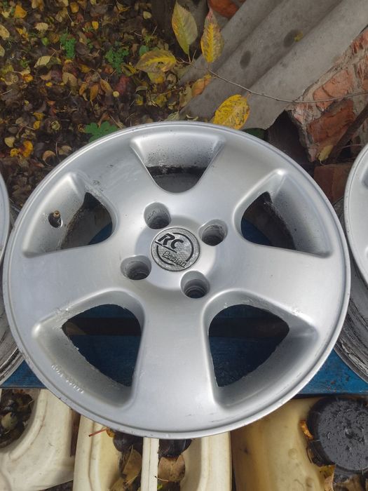 Диски для Пежо-Сітроен R15/4*108/6.5J/ET-25/DIA 65.1mm; з Данії