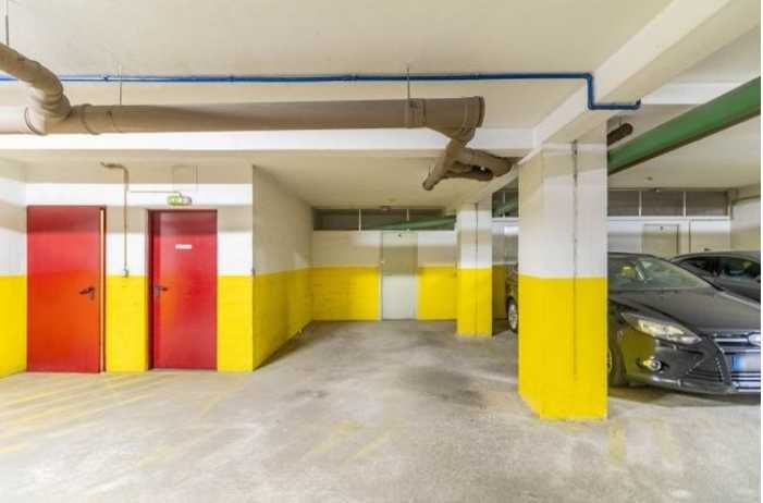 T3 Fanzeres com 2 WC completos + Elevador + Lugar de Garagem