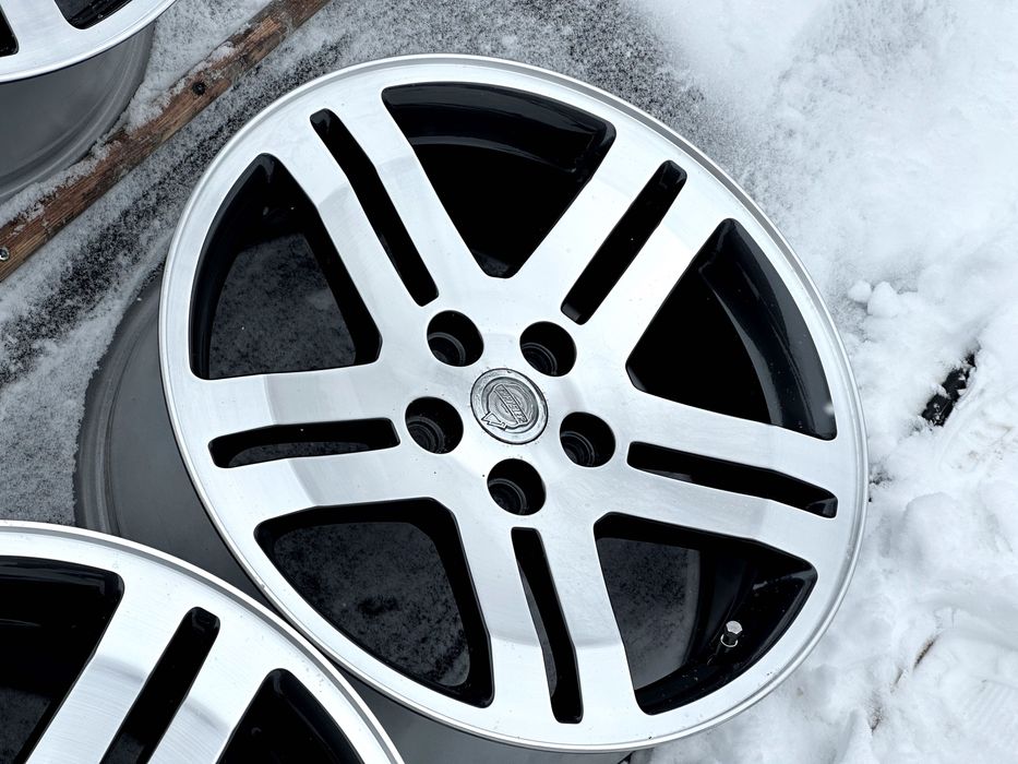 диски R18 7.5j ET24 5x115 dia71.6 Chrysler 300 C