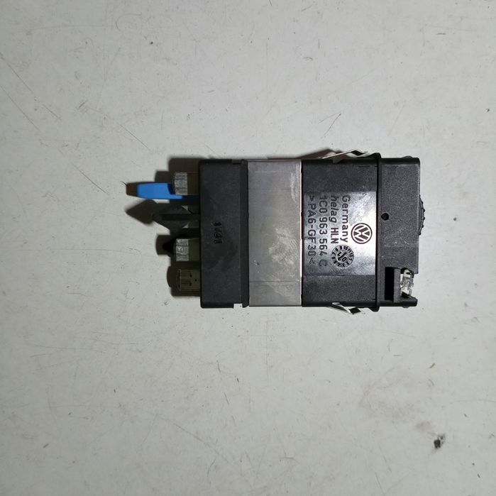 Regulador de aquecimento de banco - VOLKSWAGEN NEW BEETLE (9C1, 1C1) | 98 - 10