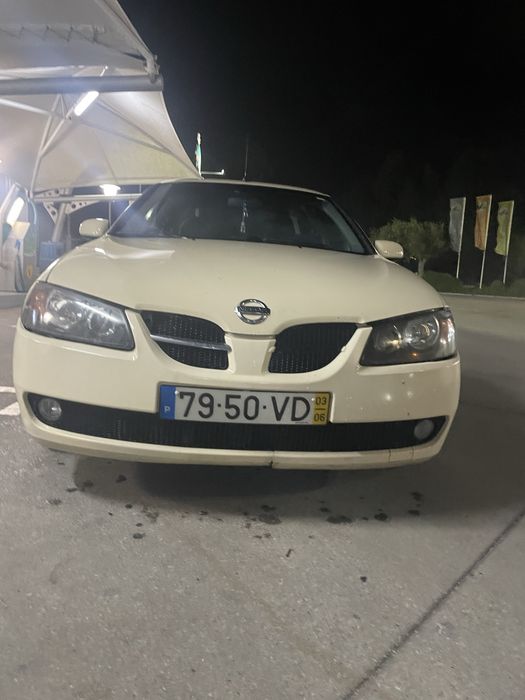 Nissan Almera 2.2