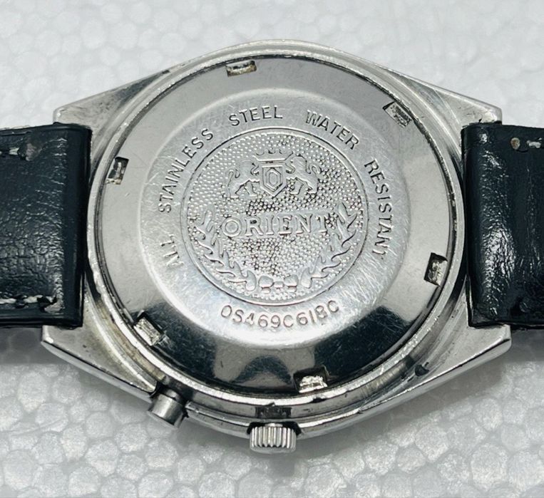 Orient вінтажний годинник