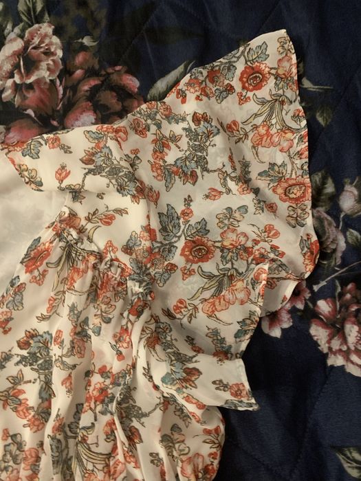 Letnia sukienka, codzienna i wizytowa.