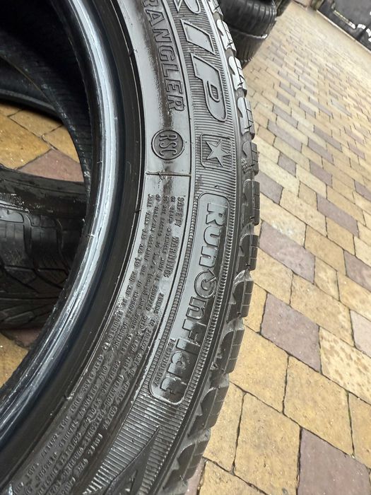 255-50 R19 107V Goodyear Ultragrip Wrangler Run Flat RSC* (bmw) 2шт