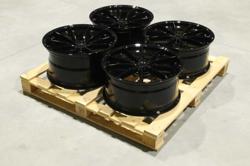 OUTLET! Felgi Japan Racing JR37 20x9 ET20 + 20x10 ET35 5x114,3 Black