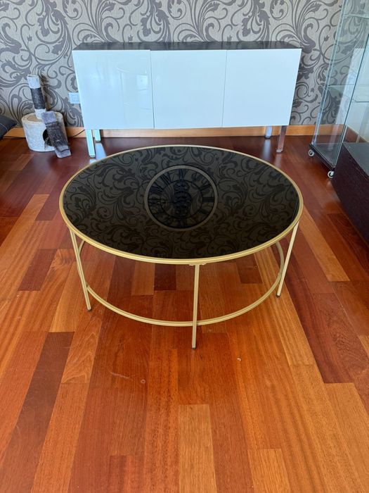 Mesa de Centro Dourada