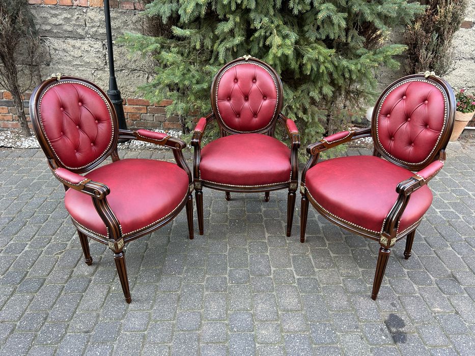 Ludwikowskie Fotele Skórzane Krzesła Medaliony Ludwik Po Renowacji