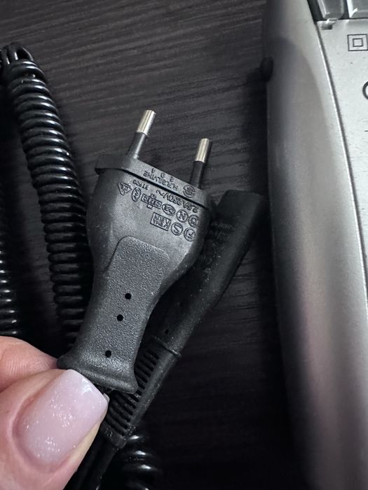 Продам электробритву Braun 3615