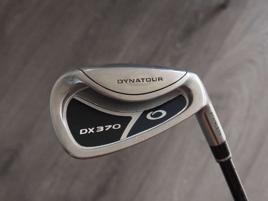 Kij do golfa Dynatour DX370 Iron PW Pitching Wedge Idealny na 1szy Kij