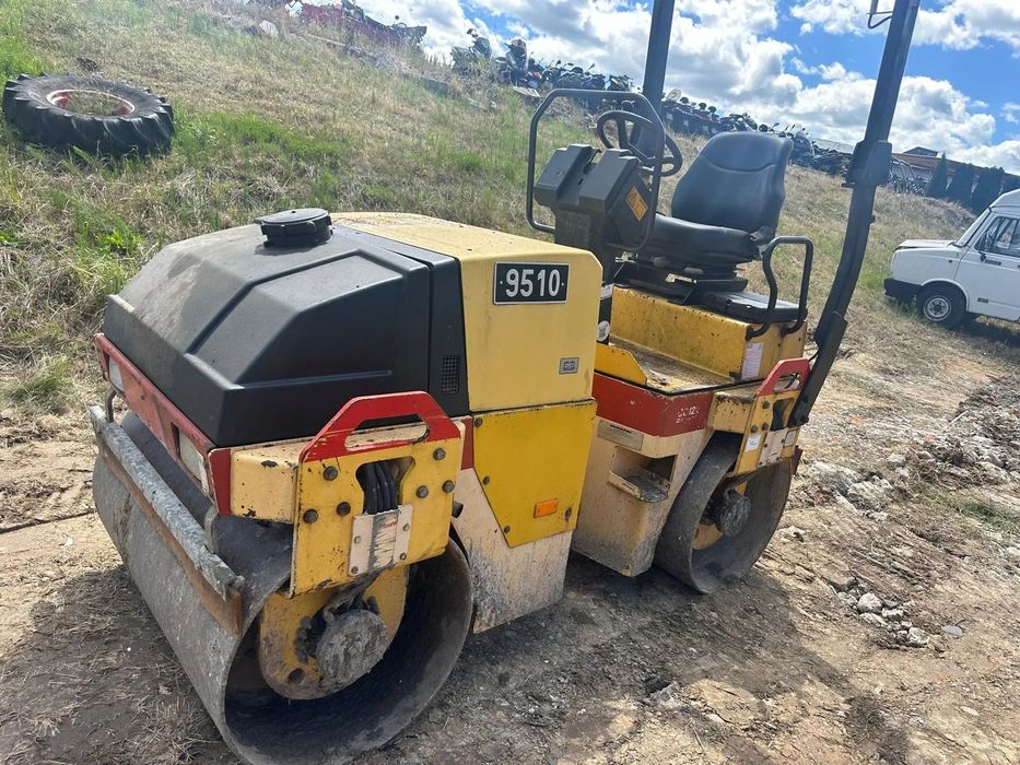 Dynapac Walec Drogowy Gładki DYNAPAC CC122  Walec Drogowy Gładki DYNAPAC CC122