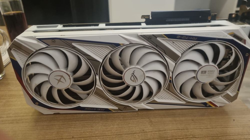 Limited Edition RTX 3080 Gundam edition  specjalna oferta tylko dziś