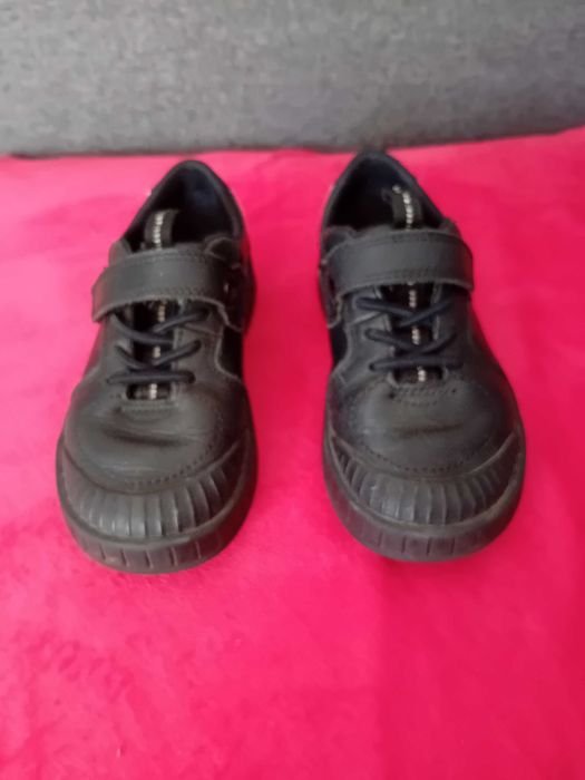 Buty chłopięce rozm. 28