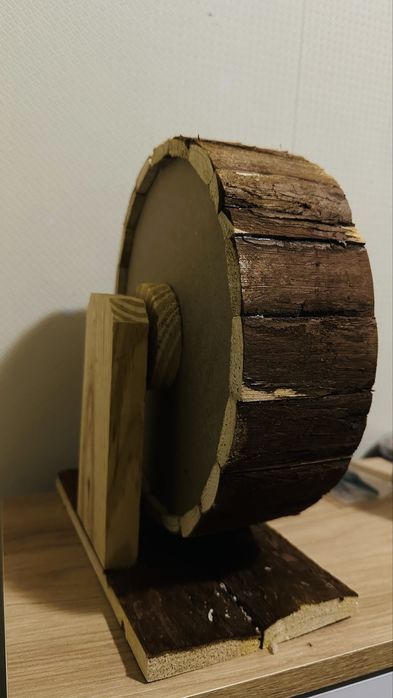 Колесо для хомʼяка деревʼяне