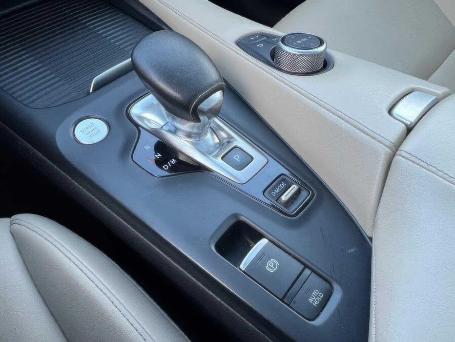 Infiniti QX50      2021