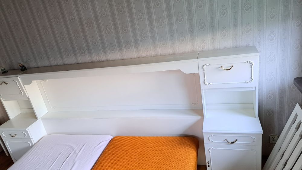 Komplet   sypialnia   , łóżko   komoda krzesła  kolor biały