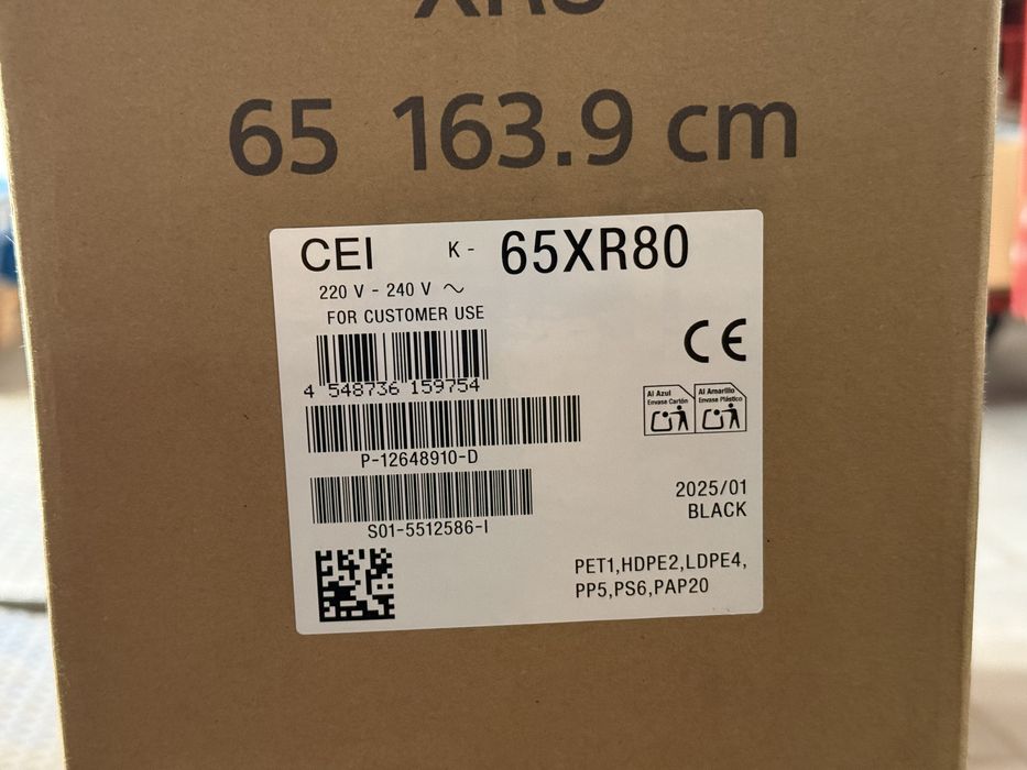 Телевізор Sony Bravia 8 OLED 55XR80, 65XR80, 77XR80 (2025)