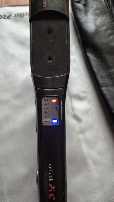 Випрямляч для волосся BaByliss