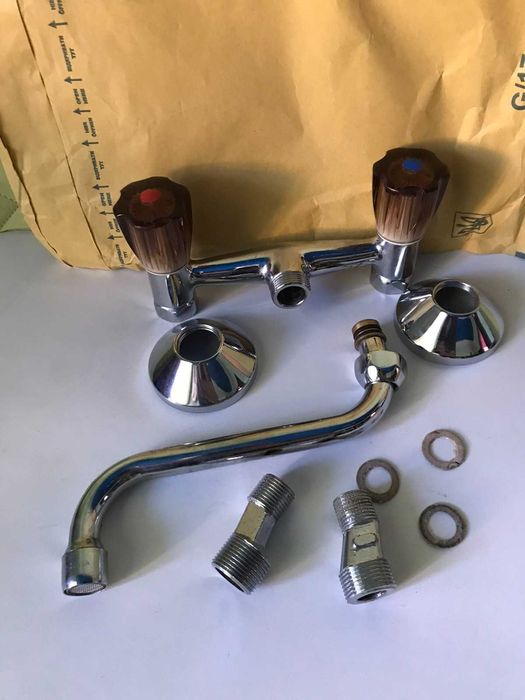 Змішувач новий  імпортний з "радянських часів" - кінець 80-х, ЛАТУНЬ.