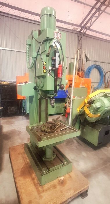 Wiertarka/gwinciarka/frezarka/ słupowa WMW Heckert BS 20\MK3