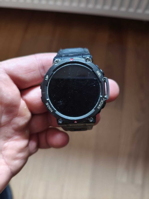 Sprzedam uszkodzony Amazfit T-REX 2 pro