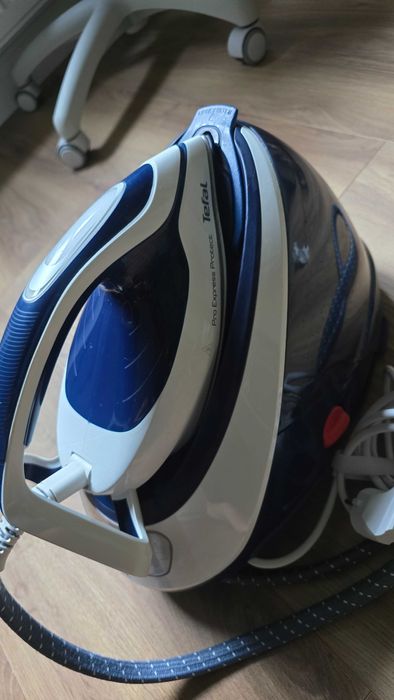 Stacja parowa Tefal Pro Express Protect – stan bardzo dobry