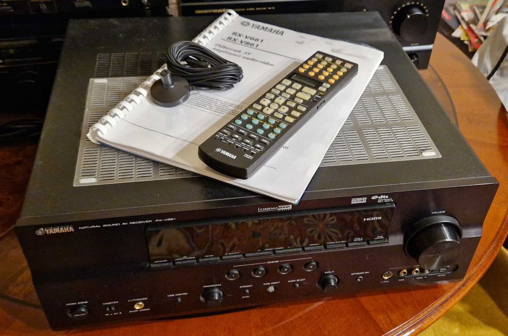 Yamaha RX-861 amplituner audio-video
