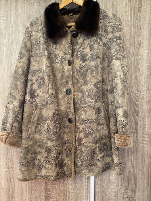 Продам жіночу дублянку розмір 54