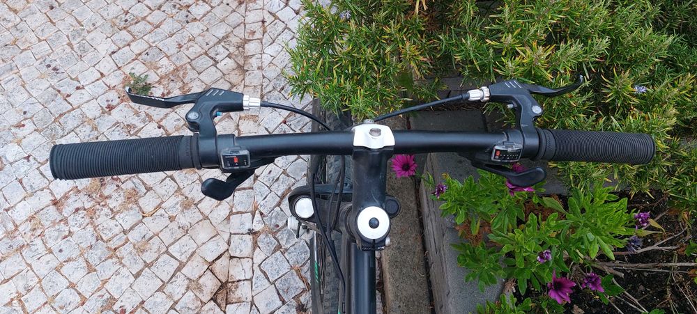 Bicicleta Rockrider700 roda 24