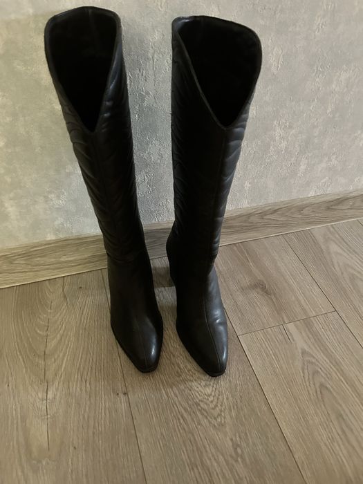 Чорні черевики казаки