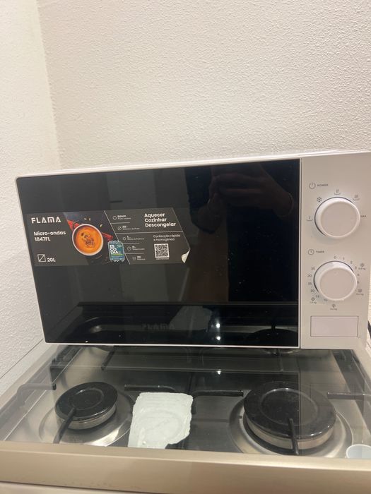 Vendo fogão e microondas