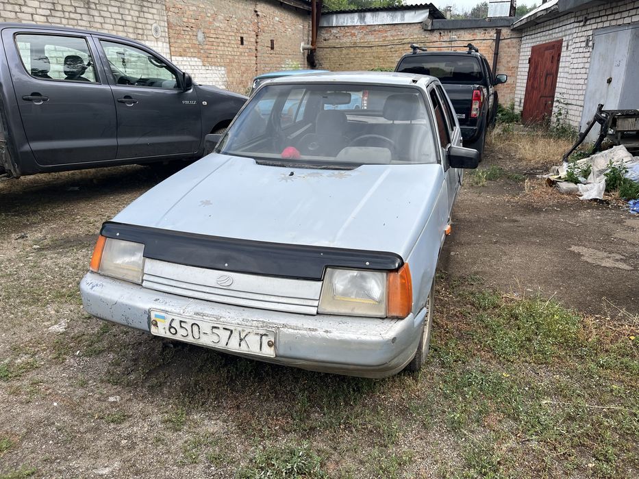 Запчастини славута