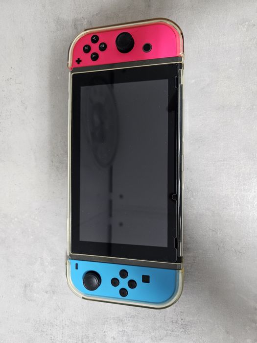 Nintendo switch V2 + Jogo