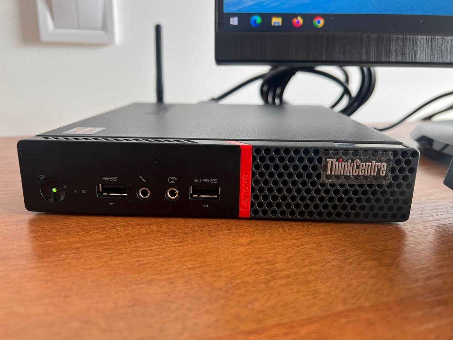 Комп'ютер LENOVO у комплекті