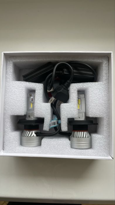 Led лампочкиH4 Hi/Lo