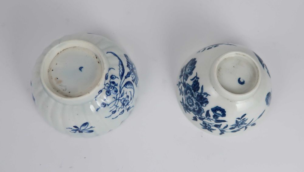 Par de taças em porcelana de Worcester Séc. XVIII